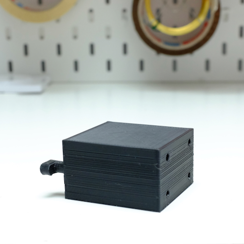 19-inch rack mount for Ikea Skadis panels